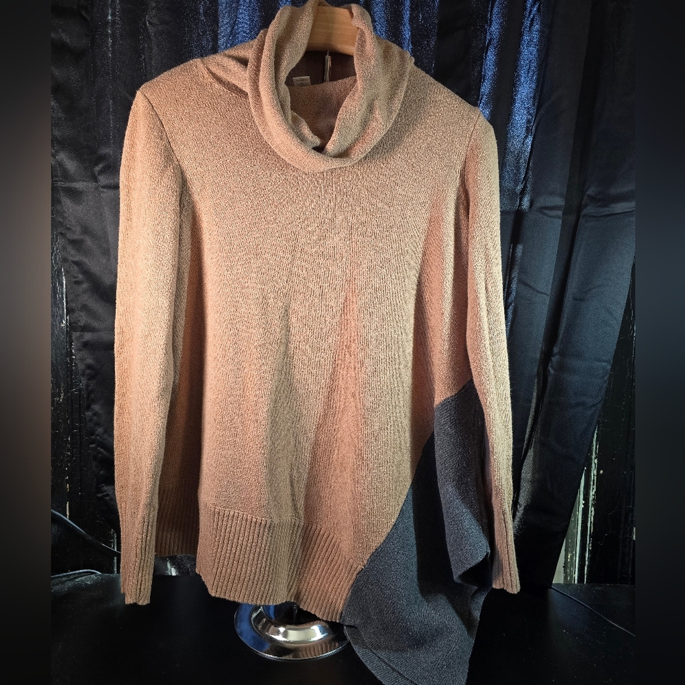 Stylus‎ Womens Cowl Neck Colorblock Asymmetrical Hem Sweater Tan Gray Medium